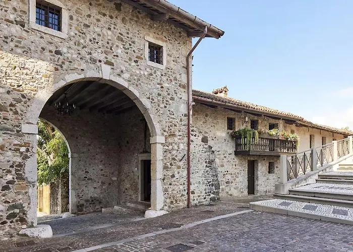 Torre Del Gruagno
